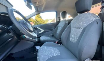 Ford KA 1.2 Titanium full