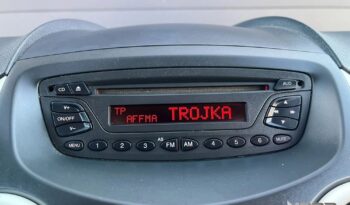 Ford KA 1.2 Titanium full