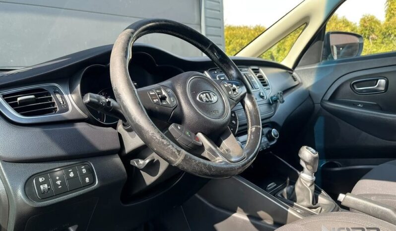 Kia Carens 1.6 GDI L full