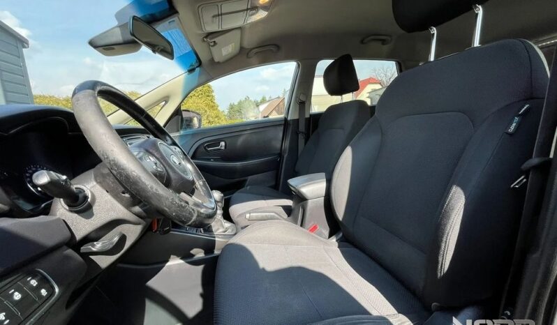 Kia Carens 1.6 GDI L full