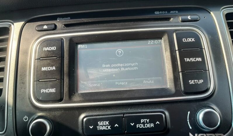 Kia Carens 1.6 GDI L full