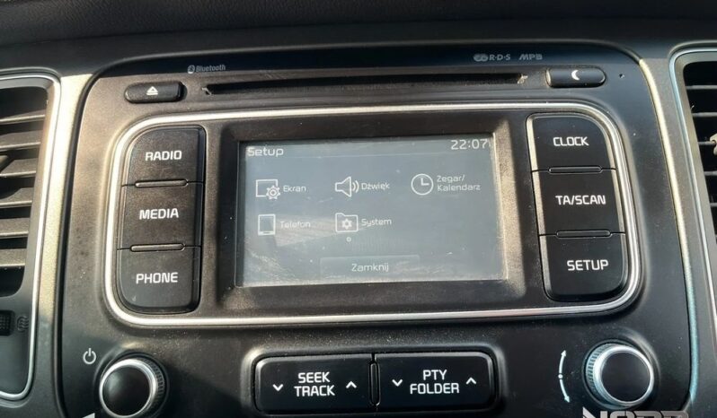 Kia Carens 1.6 GDI L full