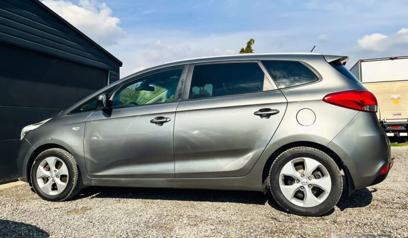 Kia Carens 1.6 GDI L full