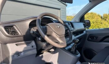 Toyota ProAce Kombi D-4D Medium 2,8t full