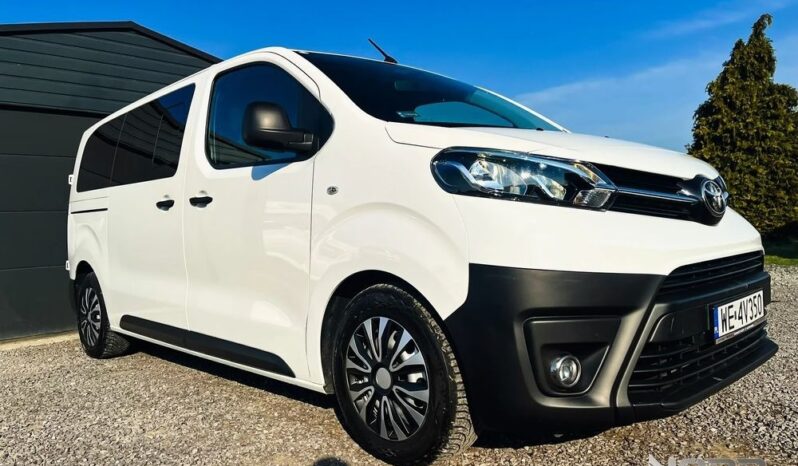 Toyota ProAce Kombi D-4D Medium 2,8t full