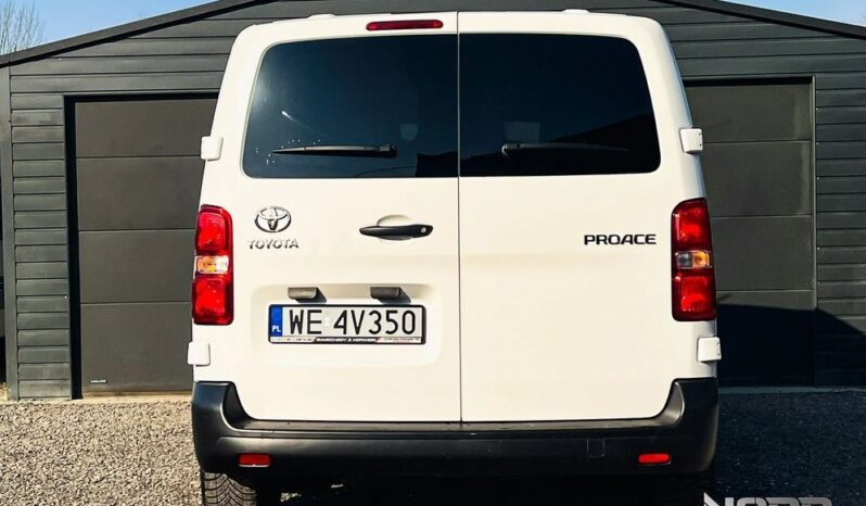 Toyota ProAce Kombi D-4D Medium 2,8t full