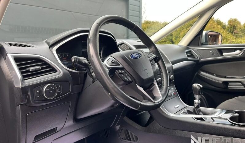 Ford S-Max 2.0 TDCi 4WD Titanium full