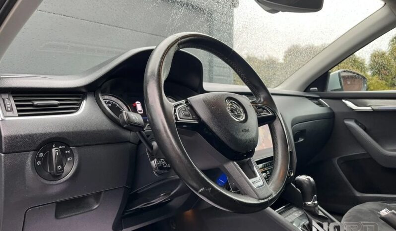 Skoda Octavia Scout 2.0 TDI 4×4 DSG full