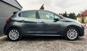 Peugeot 208 1.2 PureTech Allure full