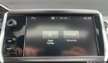 Peugeot 208 1.2 PureTech Allure full