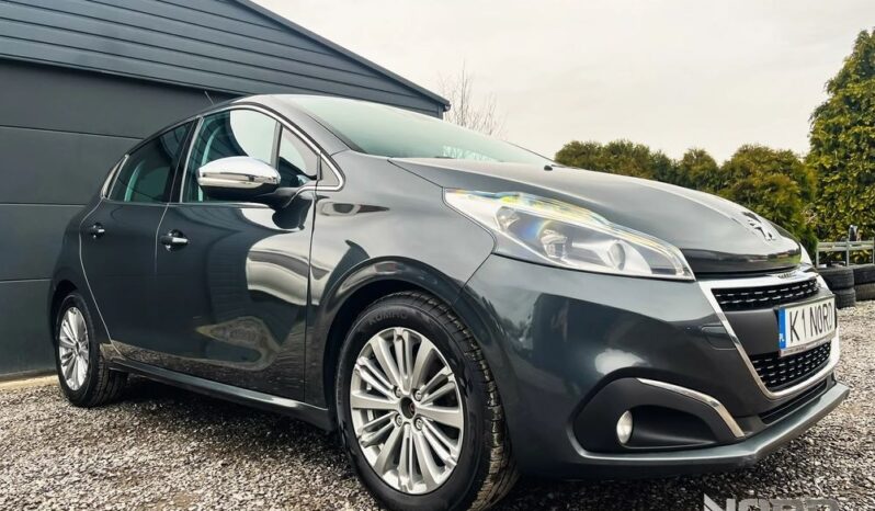 Peugeot 208 1.2 PureTech Allure full