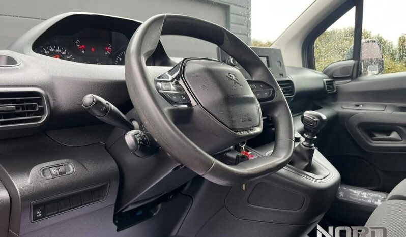 Peugeot Partner 1.5 4×4 Long Premium full