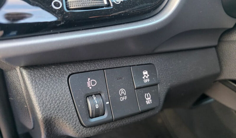 Kia Stonic full