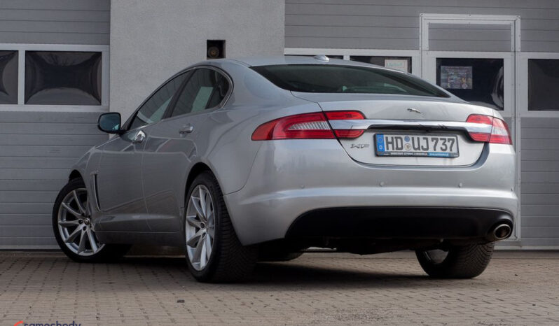 Jaguar XF 2.2 D Luxury full