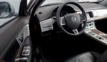 Jaguar XF 2.2 D Luxury full