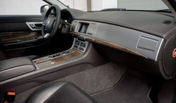 Jaguar XF 2.2 D Luxury full