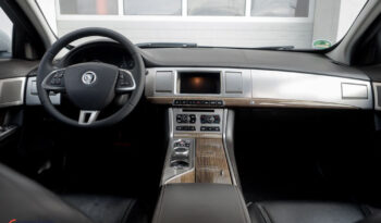 Jaguar XF 2.2 D Luxury full