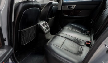 Jaguar XF 2.2 D Luxury full