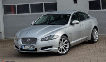 Jaguar XF 2.2 D Luxury full