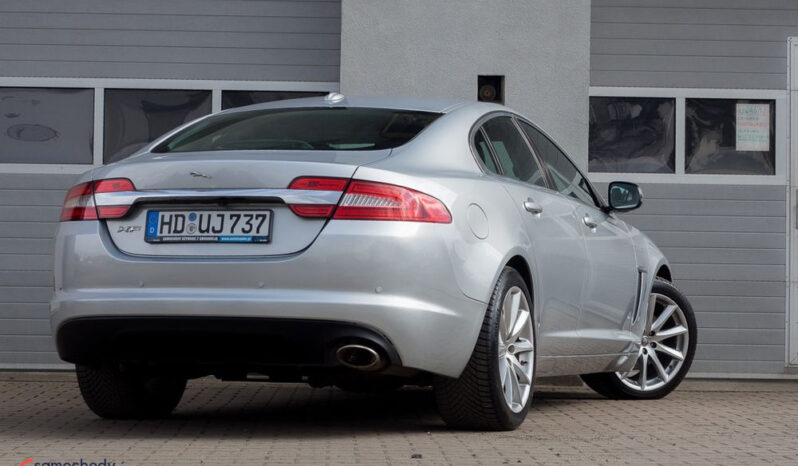Jaguar XF 2.2 D Luxury full