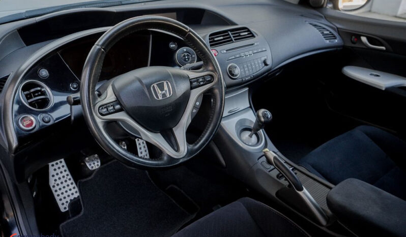 Honda Civic 1.8 Sport full