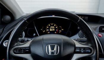 Honda Civic 1.8 Sport full