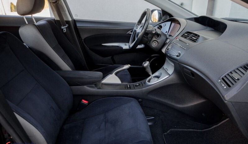 Honda Civic 1.8 Sport full