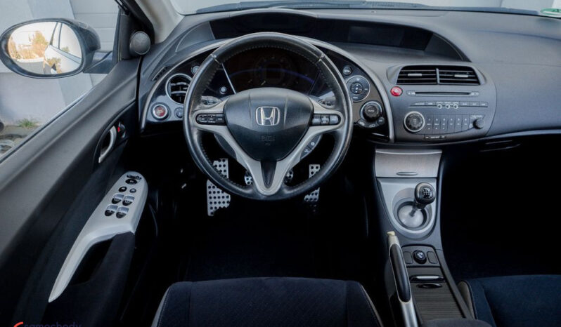 Honda Civic 1.8 Sport full