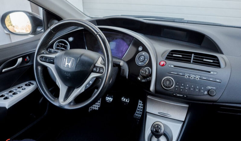 Honda Civic 1.8 Sport full