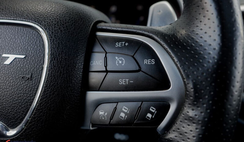 Jeep Grand Cherokee 6.4 V8 SRT8 full