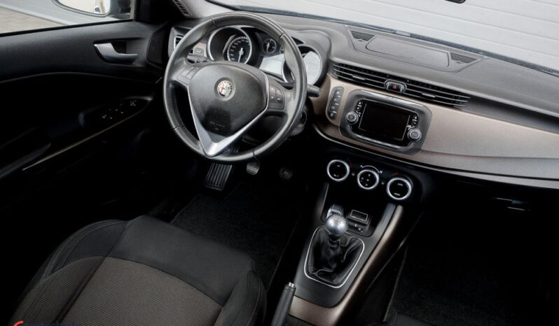 Alfa Romeo Giulietta 1.4 TB full