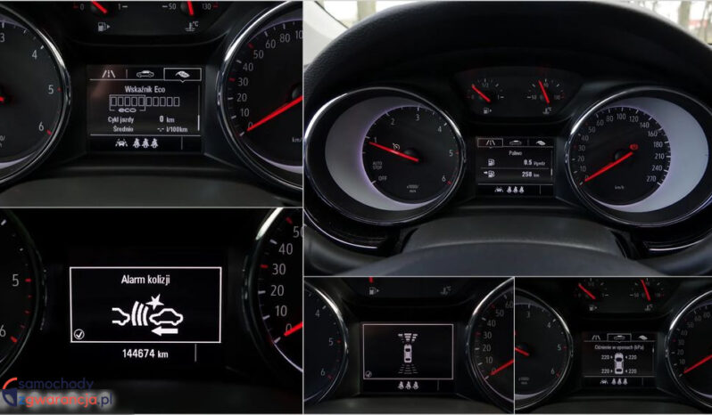 Opel Astra full