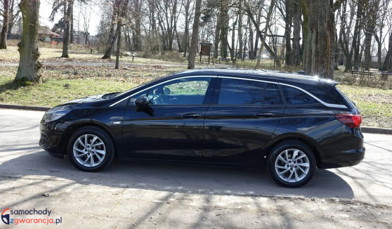 Opel Astra full