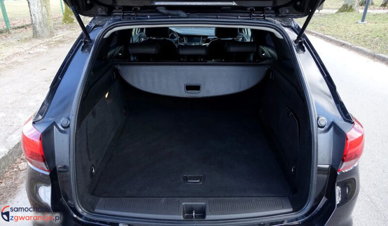 Opel Astra full