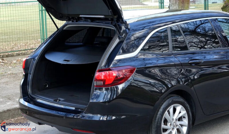 Opel Astra full
