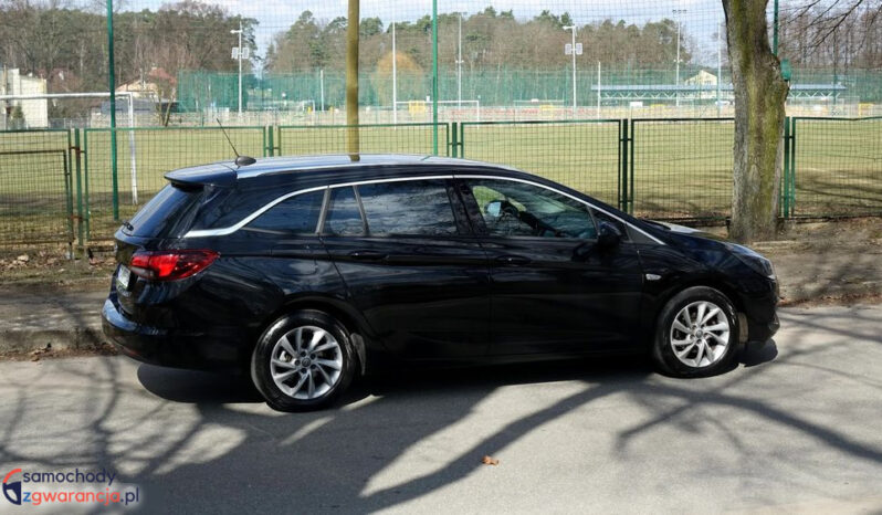 Opel Astra full