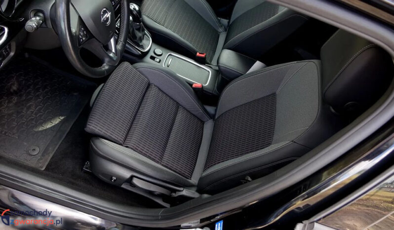 Opel Astra full
