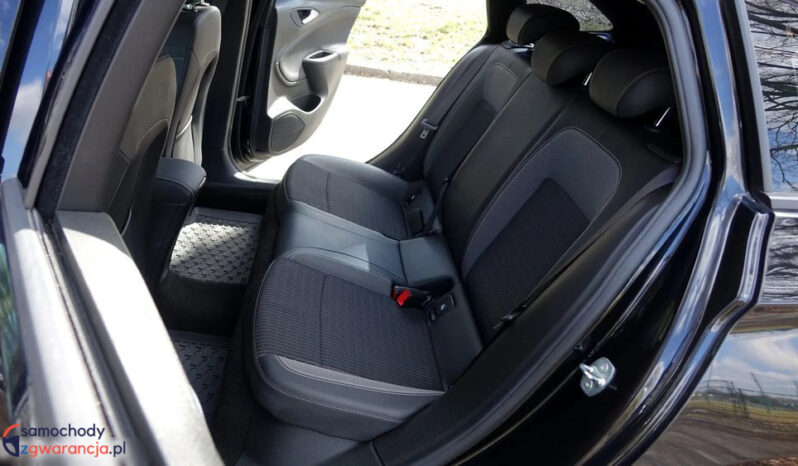 Opel Astra full