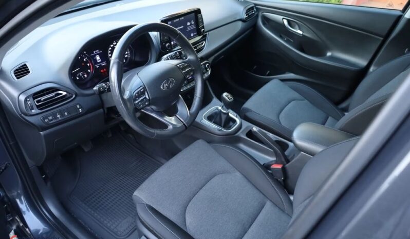 Hyundai i30 1.5 DPI Smart full