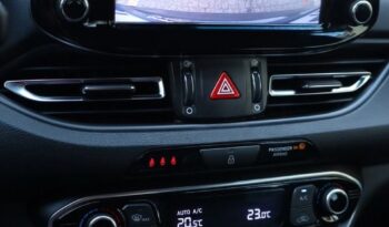 Hyundai i30 1.5 DPI Smart full