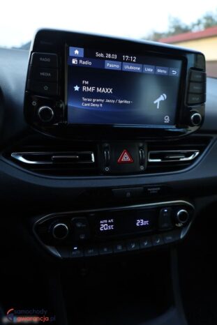 Hyundai i30 1.5 DPI Smart full
