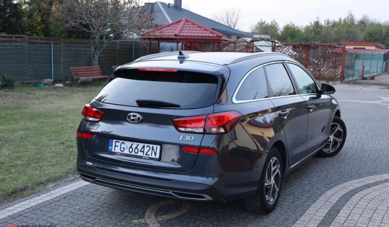 Hyundai i30 1.5 DPI Smart full