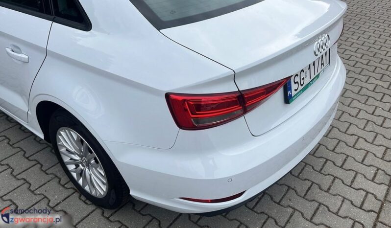 Audi A3 Limousine 1.6 TDI S tronic full