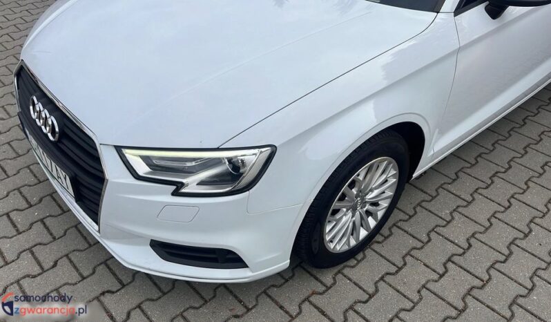 Audi A3 Limousine 1.6 TDI S tronic full