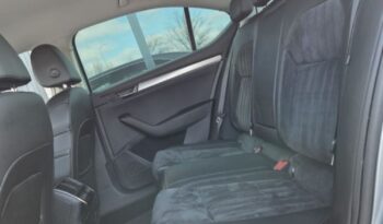 Skoda Superb full