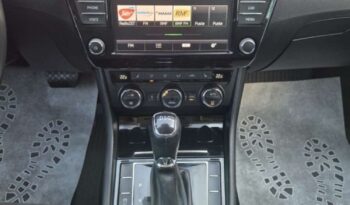 Skoda Superb full