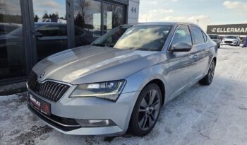 Skoda Superb full