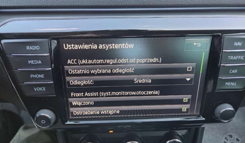 Skoda Superb full
