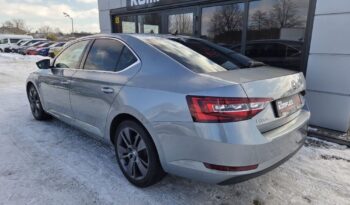 Skoda Superb full