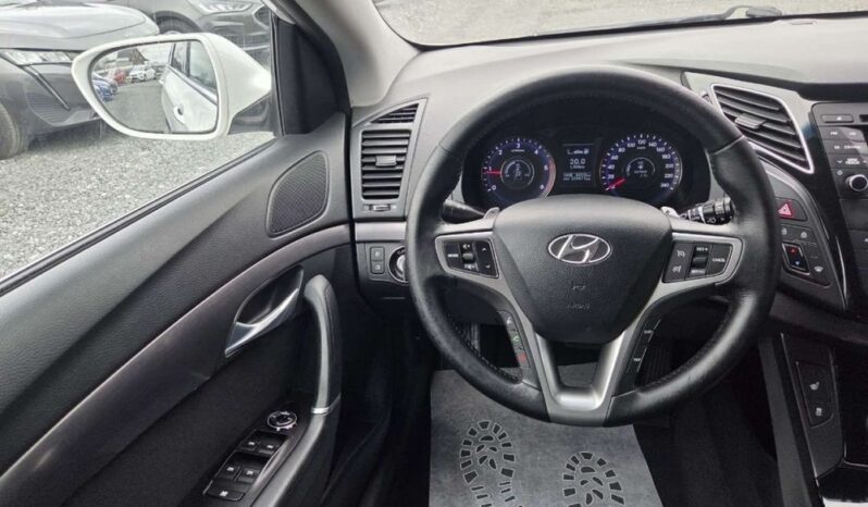 Hyundai i40 full